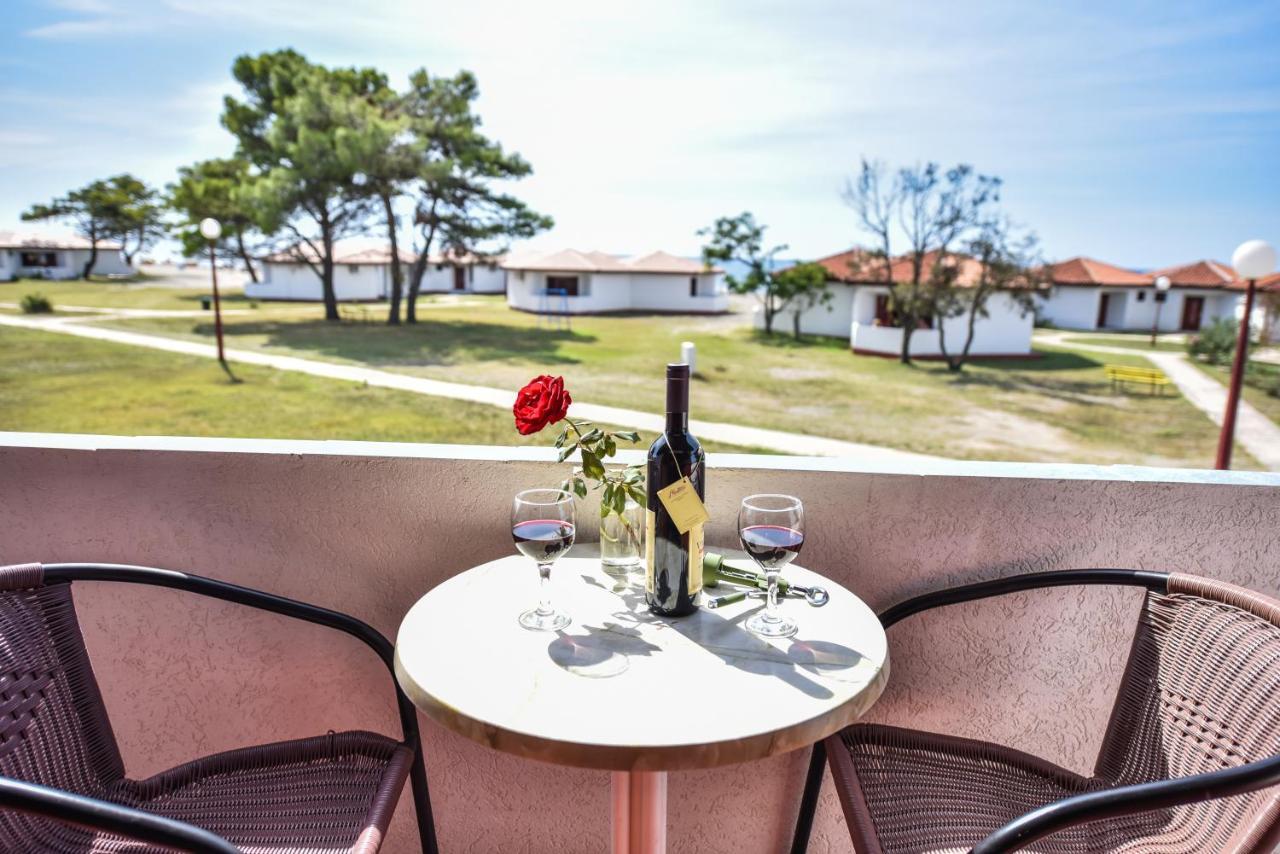 Hotel Fkk Ada Bojana Ulcinj Esterno foto