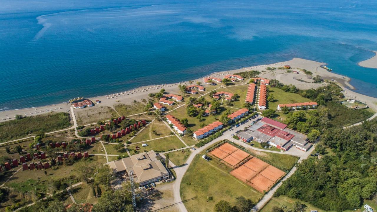 Hotel Fkk Ada Bojana Ulcinj Esterno foto